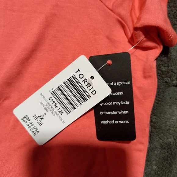 Torrid Super Soft Crew Neck O-Ring fitted Tee - Picture 3 of 4